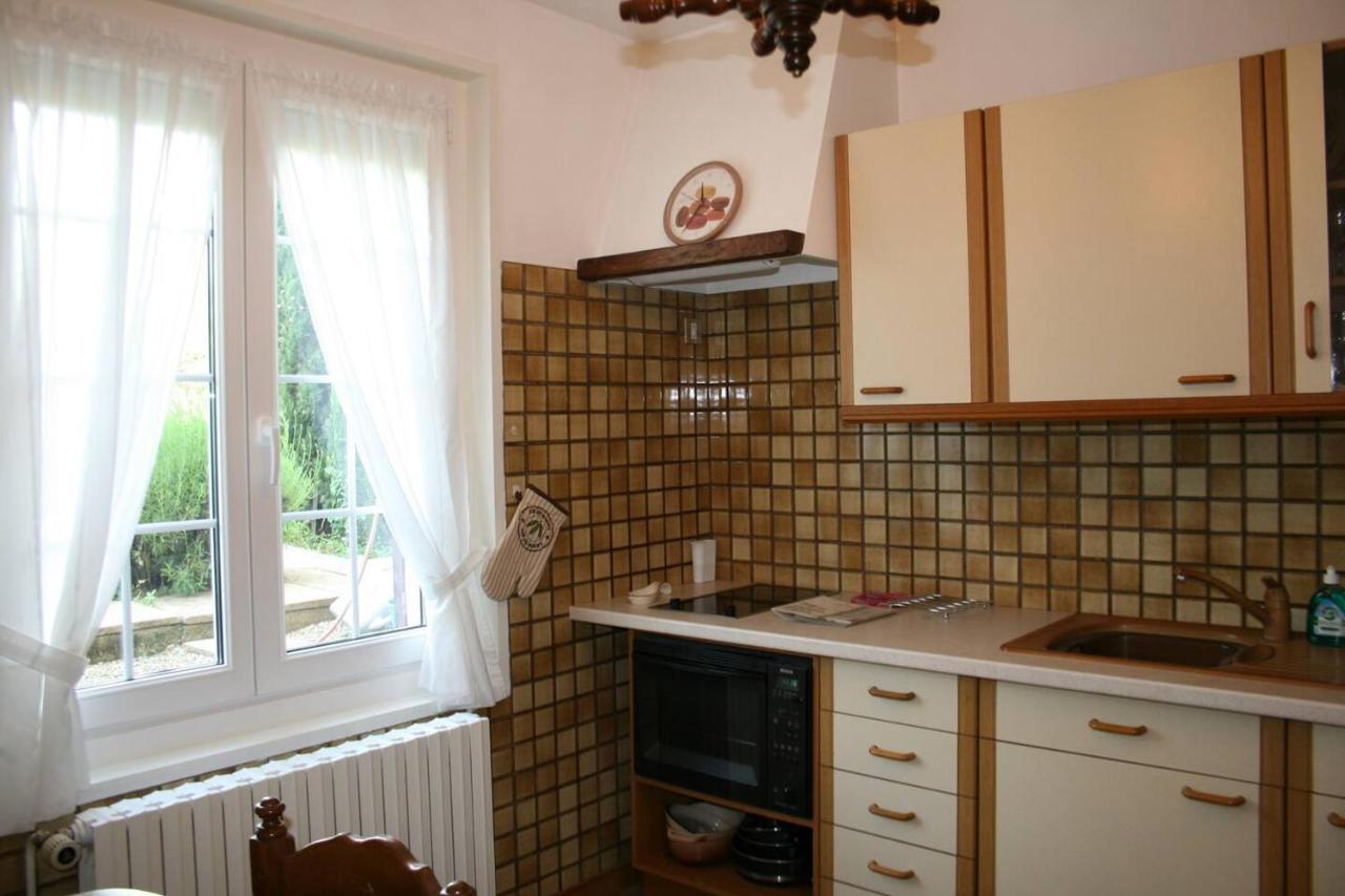 1 Bedroom House 20Min Walk To Centre In Tournus Zewnętrze zdjęcie